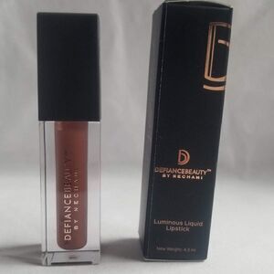 Defiance Beauty - Liquid Lipstick- Iconic